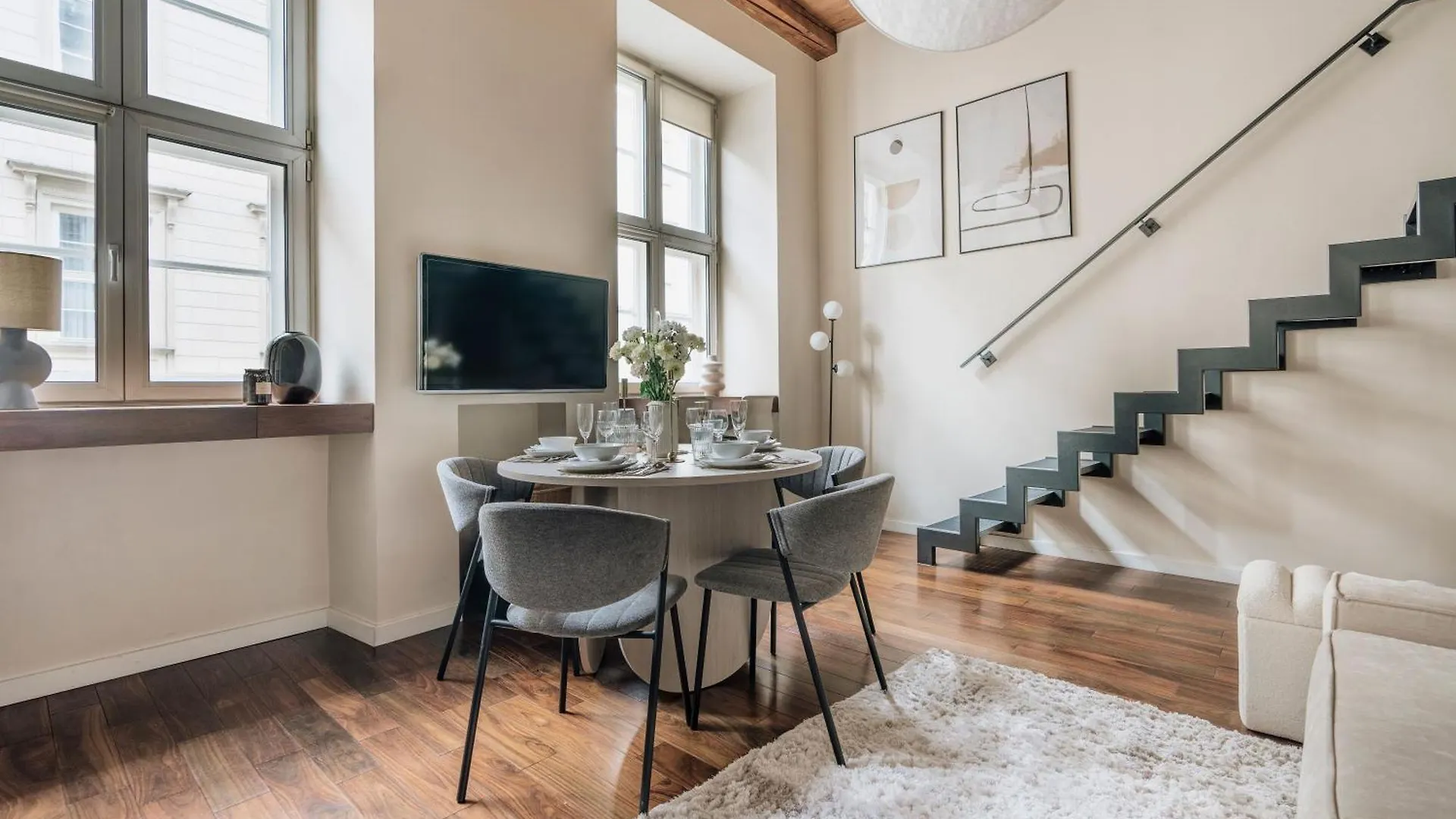Glass Atelier - Loftaffair Krakow Apartment
